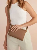 borsa-in-similpelle-a-soffietto-cm-23x16x8-variante-cuoio