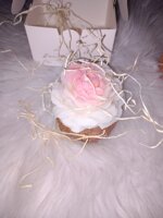 bomboniera-rosa-dellamore-mis-85-cm-in-glicerina-vegetale-naturale-accessori-esclusi