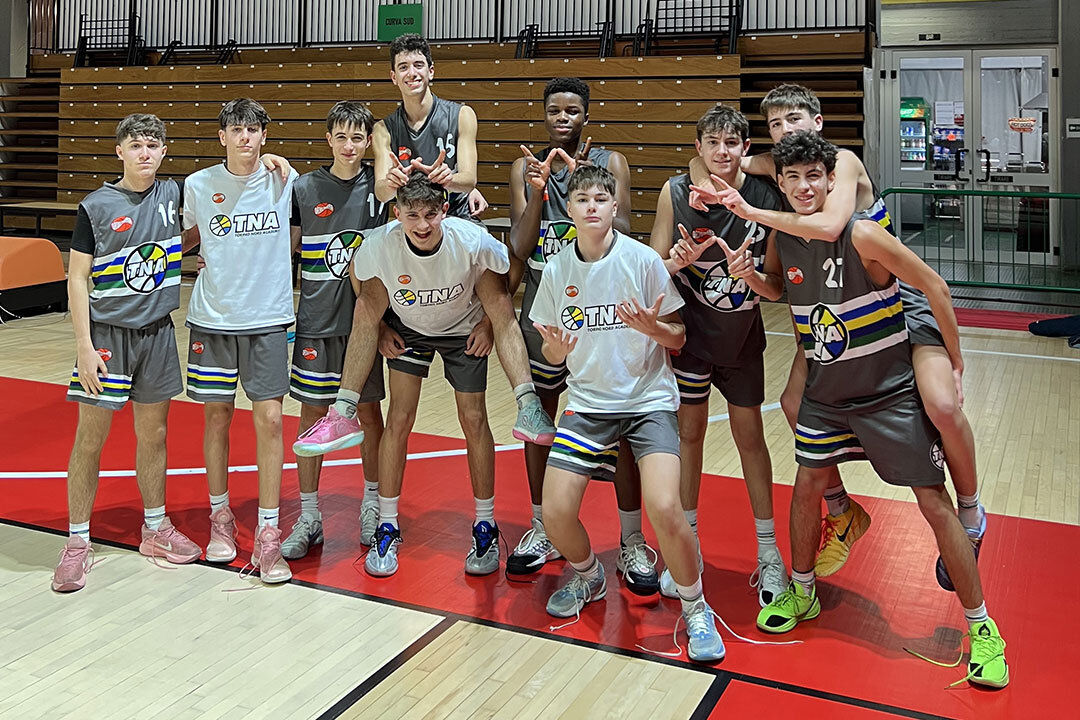 d4c552d8-fac2-4bb2-b673-e4f53125bfd7.jpg d4c552d8-fac2-4bb2-b673-e4f53125bfd7.jpg