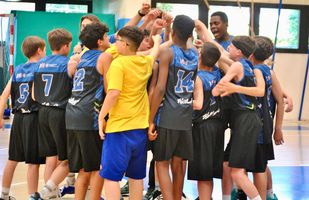 u13gold2.jpeg