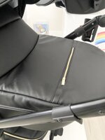 trio-ecopelle-nero-telaio-oro