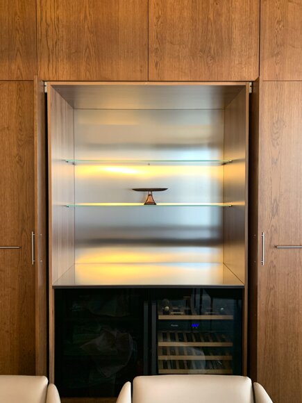 Stile Moderno tra Rovere e Acciaio