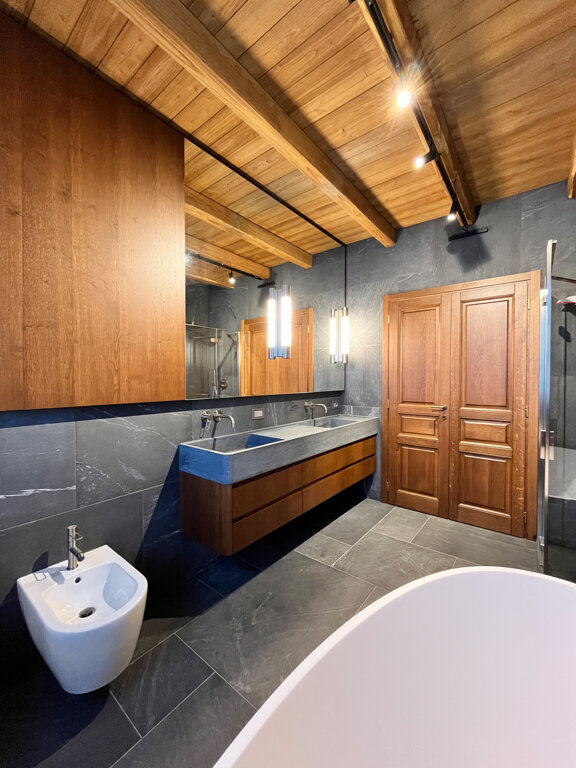 f2c45b17-a816-4610-a37d-8fed2bdb2589