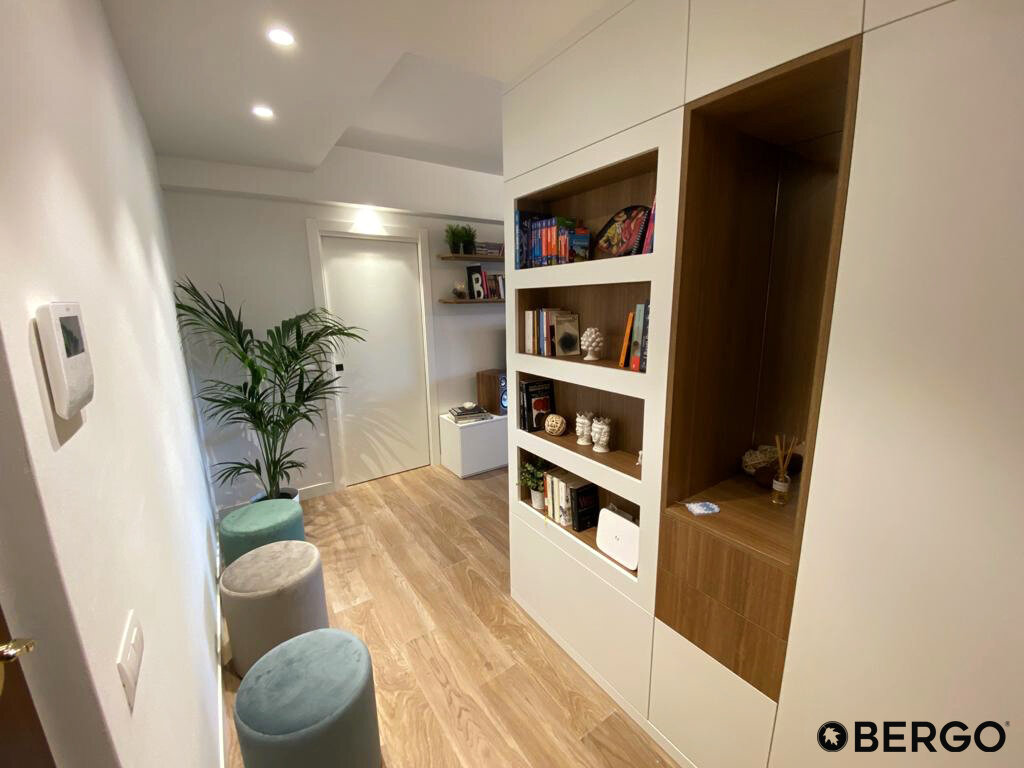 Armadio su misura | Bianco & Nicchie Rovere