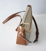 box-michael-kors-tracolla-portacarte-colore-vanilla