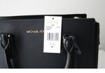 borsa-michael-kors-hope-con-tracolla-in-pelle-nera