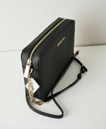 tracolla-michael-kors-jet-set-item-pelle-nera-gold
