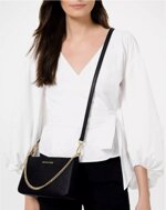 box-michael-kors-tracolla-portacarte-colore-nero