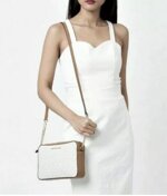 tracolla-michael-kors-jet-set-item-colore-vanilla