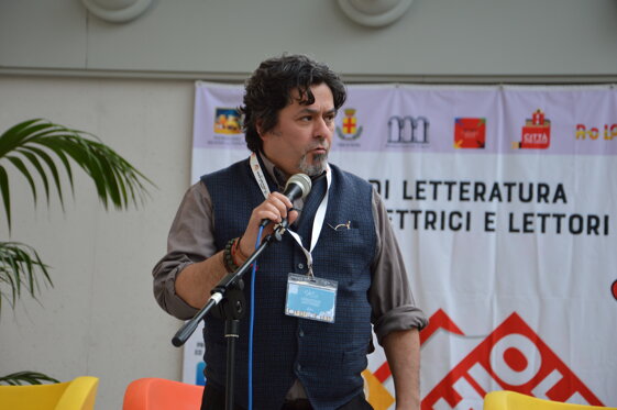 a5d0d09d-55ee-4fb6-b5c2-527d94eb51af