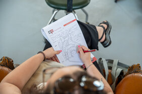 d5d1fb0d-f7fb-49b4-9ad7-e6d65722d56e