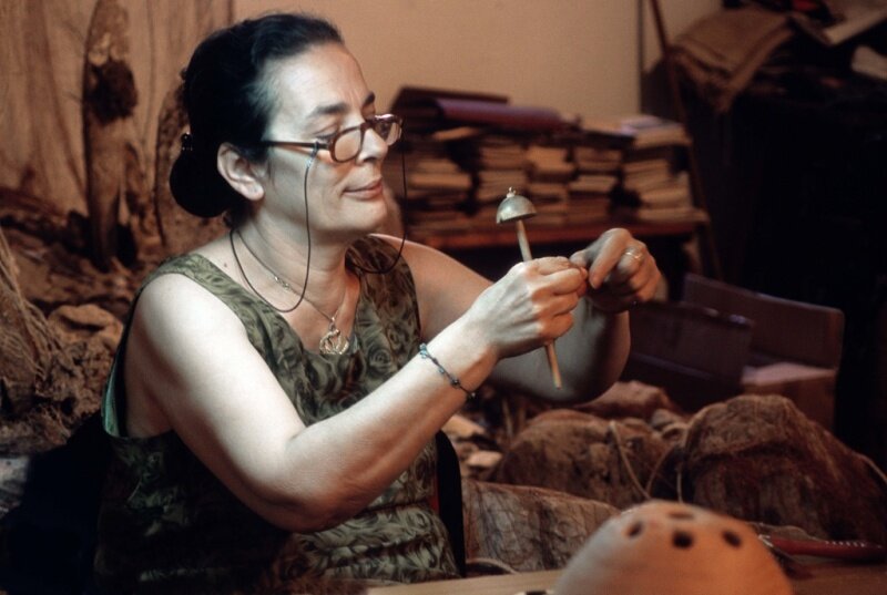 Chiara Vigo, il Bisso: Magia, Tradizioni e Artigianato