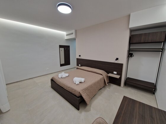 71bf74be-090c-4af5-9a17-7cd4c7d5a33f