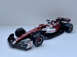 143-burago-alfa-romeo-f1-team-orlen-c42-valtteri-bottas-2022