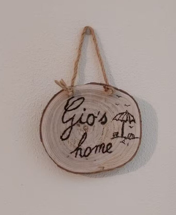 a7e24b70-4182-490f-b4ab-9a0f06d6fe33 a7e24b70-4182-490f-b4ab-9a0f06d6fe33