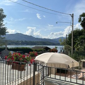 Vista lago giorno Vista lago giorno
