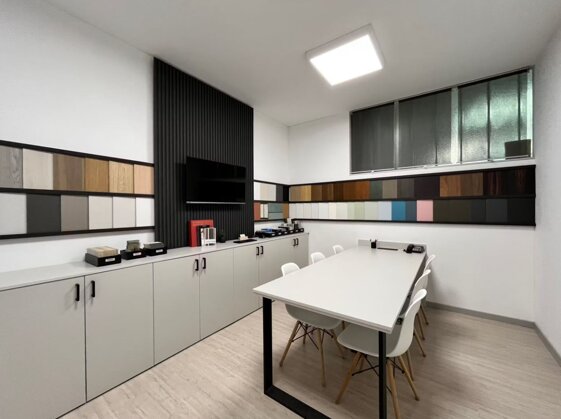 02b6d528-cb55-47b3-9fee-6b5d181d2f9e