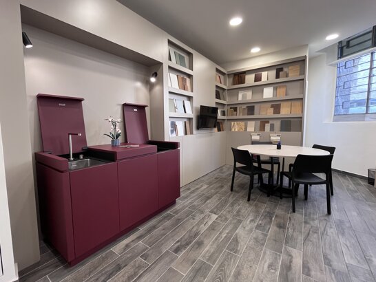 b526b71a-6120-4a76-bb33-3bd595884553