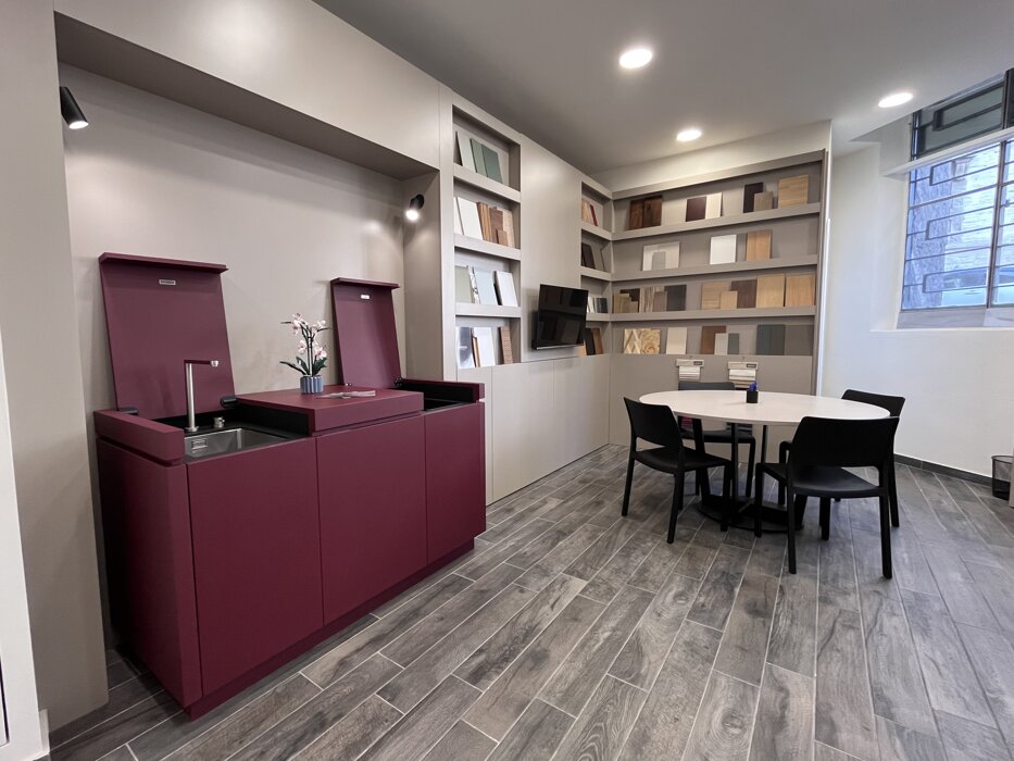 b526b71a-6120-4a76-bb33-3bd595884553 b526b71a-6120-4a76-bb33-3bd595884553