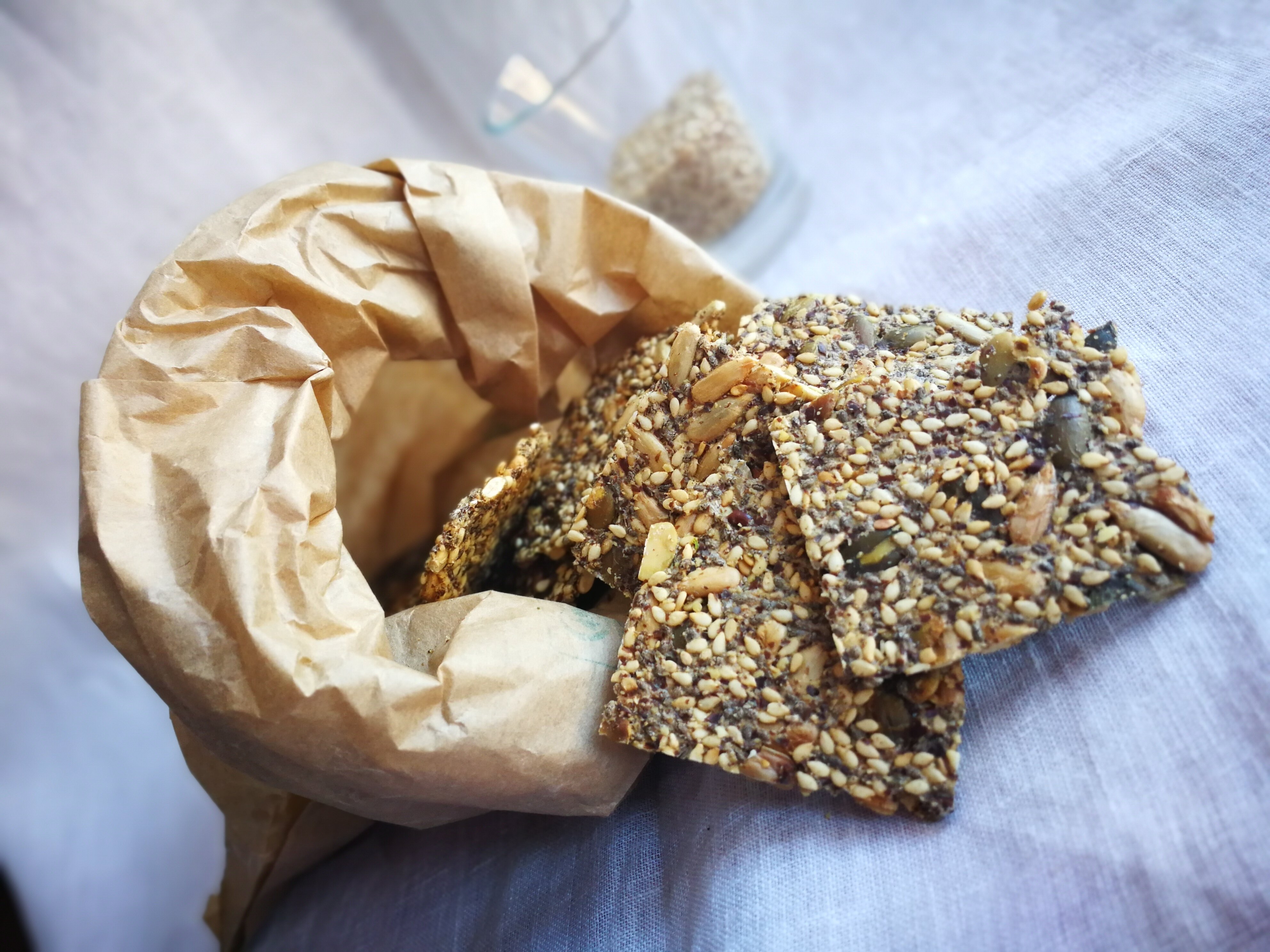 Crackers Keto ai semi misti