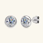 orecchini-rotondi-solitari-con-moissanite-da-05-ct-50-mm
