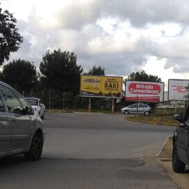 CASAMASSIMA C/O Centro Commerciale Mondo Convenienza CASAMASSIMA C/O Centro Commerciale Mondo Convenienza