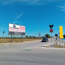 TRIGGIANO Uscita rotatoria per statale direzione Bari TRIGGIANO Uscita rotatoria per statale direzione Bari