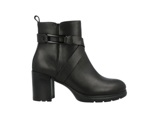 impronte-donna-impne04