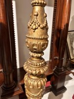 importanti-candelieri-da-palazzo-dei-primi-anni-del-seicento-con-stemma-famiglia-guidi-di-romena