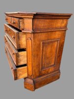 canterano-in-noce-del-seicento-italia-centrale