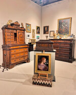 elegante-mobile-a-doppio-corpo-con-monetiere-in-legni-pregiati-roma-ultimo-quarto-del-seicento