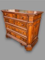 canterano-in-noce-del-seicento-italia-centrale