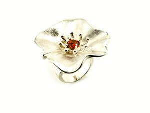 anello-floreale-argento-sterling-con-pietra