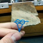 pendente-massonico-raffigurante-il-simbolo-del-nodo-damore-in-argento