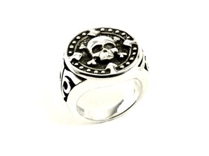 anello-teschio-in-argento
