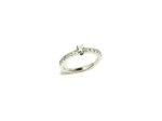 anello-in-oro-bianco-18-kt-con-0295-ct-di-diamanti-fvs