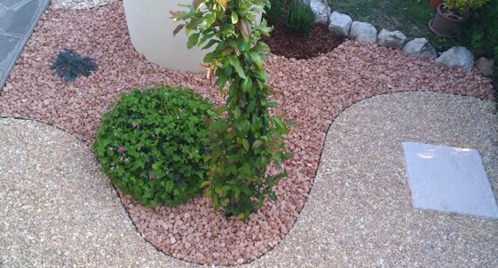 f2d552e9-23a5-4d57-926e-4b8f906e4e2e