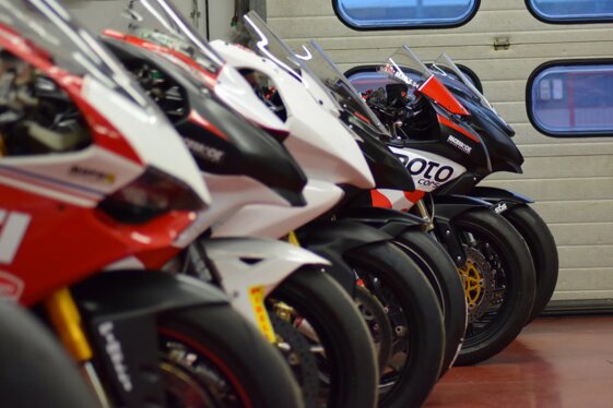 ace048a4-9fdb-4b28-8991-f8aaef79592b