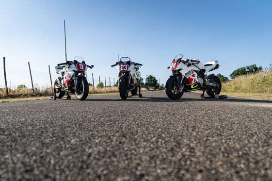 460aa1fc-ab03-4f5b-b454-2c215bac5930 460aa1fc-ab03-4f5b-b454-2c215bac5930