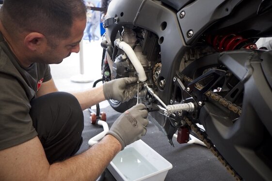 3dafd06f-986c-445b-a21d-afb319c8248a