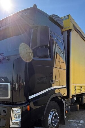 Motrice di Autotrasporti Pecorari Bruno