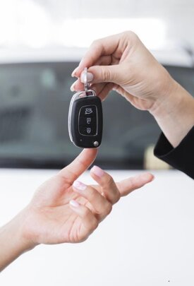 Noleggia una delle nostre auto Desiu siclia car rental