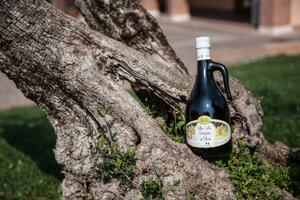 contadino_detail.jpeg contadino_detail.jpeg