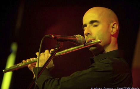 Daniele Pasini nei laboratori e in concerto all'Anno Domini Multifestival 2008, al Santuario di Oropa (foto di Marco Vergnano) Daniele Pasini nei laboratori e in concerto all'Anno Domini Multifestival 2008, al Santuario di Oropa (foto di Marco Vergnano)