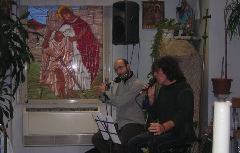 Daniele Pasini al concerto di Roberto Bignoli presso l'Ospedale di Muravera, febbraio 2008 Daniele Pasini al concerto di Roberto Bignoli presso l'Ospedale di Muravera, febbraio 2008
