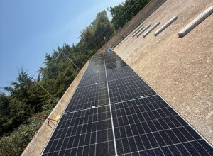 impianto fotovoltaico residenziale installato da GD soluzioni energetiche su un tetto impianto fotovoltaico residenziale installato da GD soluzioni energetiche su un tetto