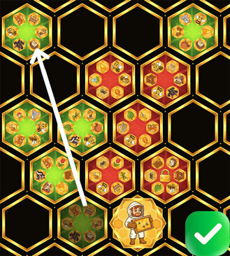 Esempio pratico di attivazione della carta speciale Apicoltore e i suoi effetti sul tabellone di gioco.