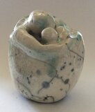 femminea crisalide - abbraccio - ceramica raku -anno 2016 - cm11x11x15.jpeg femminea crisalide - abbraccio - ceramica raku -anno 2016 - cm11x11x15.jpeg