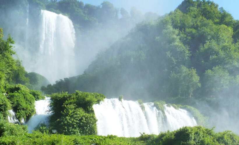 visitare Cascata Marmore, Basilica San Valentino, prezzo scontato, pacchetto ingresso, Cascata Marmore, guida naturalistica, visita, ingresso Basilica San Valentino, ingresso cripta, santo martire, innamotati, ingresso museo, cripta, disabili, bambini, ac
