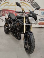 triumph-street-triple-2012-km-19282